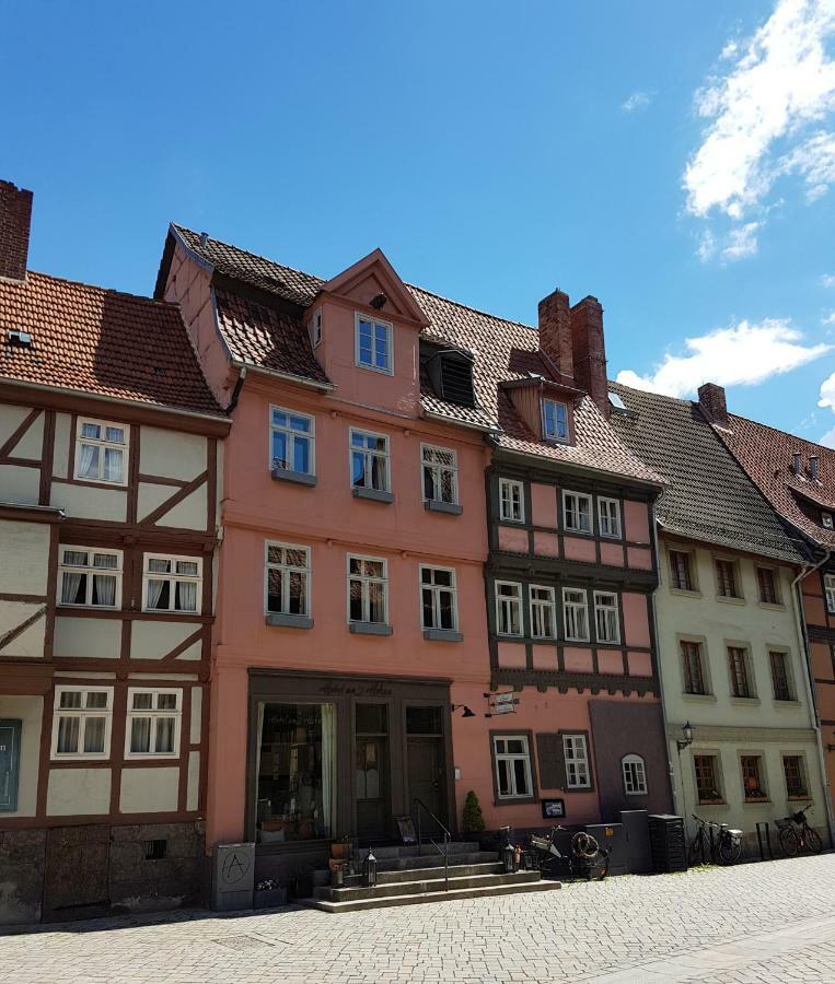 Hotel Am Hoken Quedlinburg Bagian luar foto